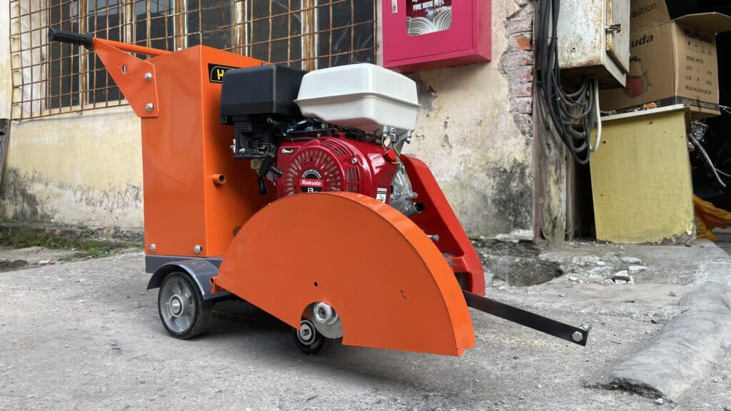 MÁY CẮT BÊ TÔNG CBT20A - DIESEL 192F