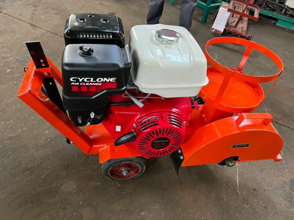 MÁY CẮT BÊ TÔNG KC15-GX (HONDA THÁI LAN GX390 - 14CM)