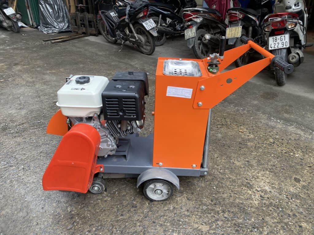 MÁY CẮT BÊ TÔNG CBT-20A - GX390 THÁI LAN - 18CM