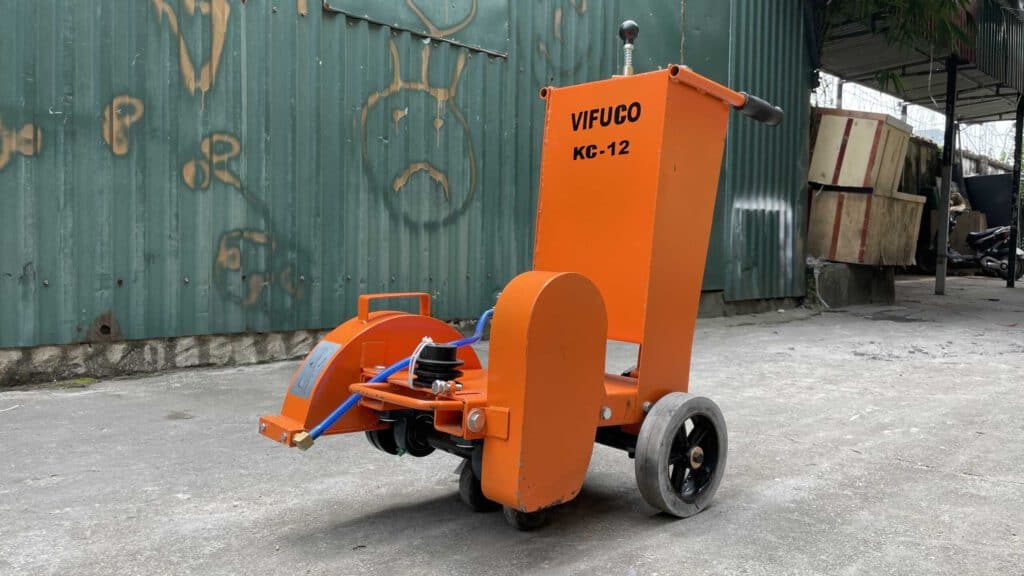 KHUNG MÁY CẮT BÊ TÔNG VIFUCO KC12M - 8CM
