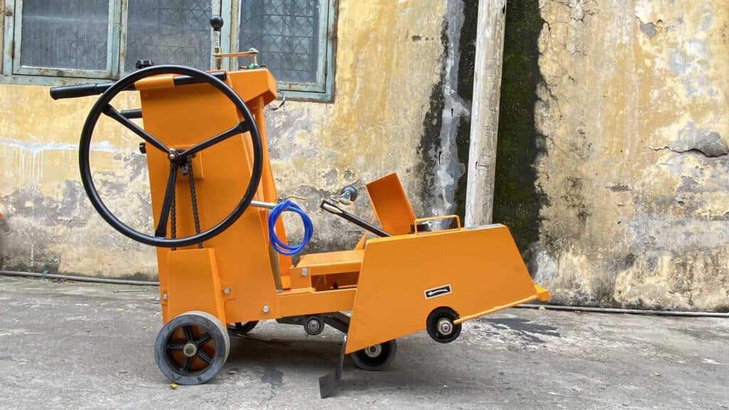 KHUNG MÁY CẮT BÊ TÔNG VIFUCO KC12-10CM