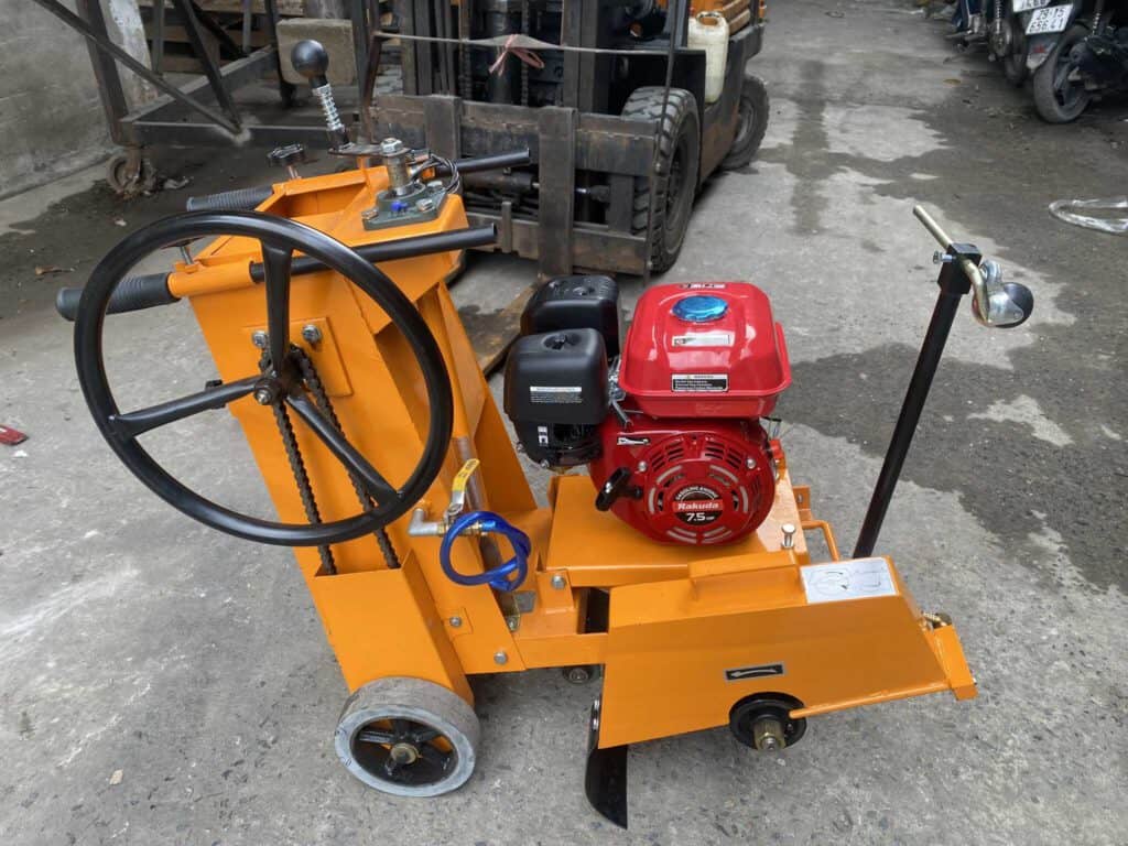 MÁY CẮT ĐƯỜNG BÊ TÔNG KC12-RK75