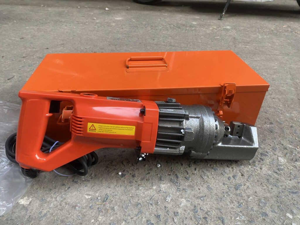 MÁY CẮT SẮT THỦY LỰC HÀN QUỐC 16C-16MM