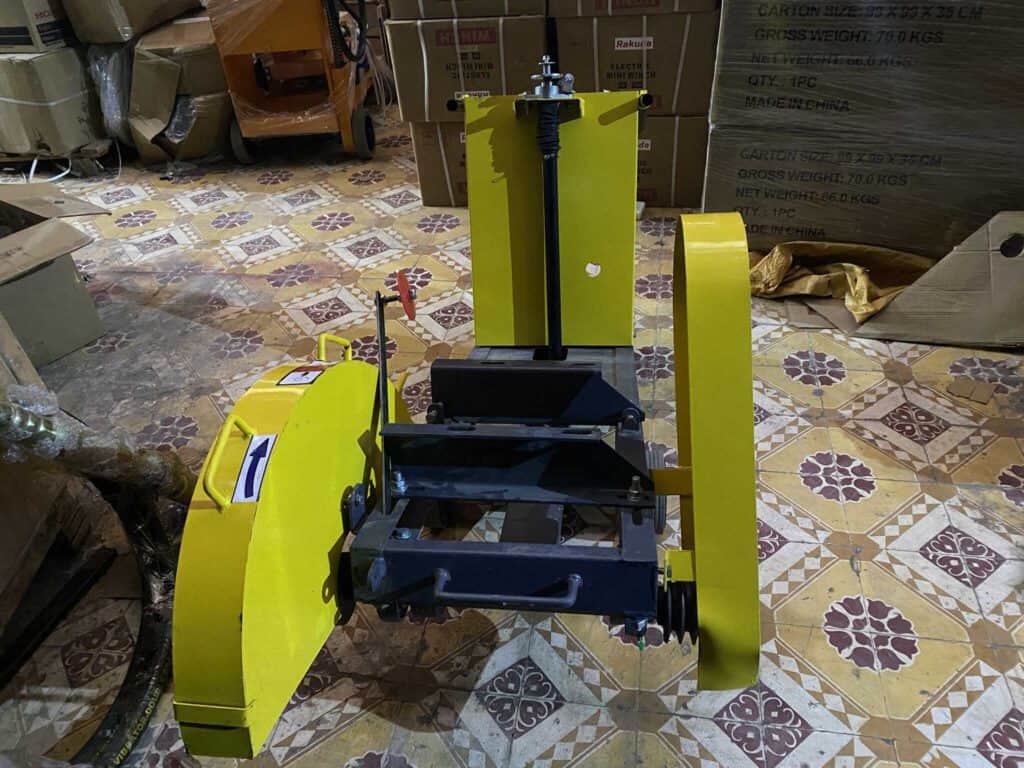 KHUNG MÁY CẮT BÊ TÔNG CBT60 - 22CM