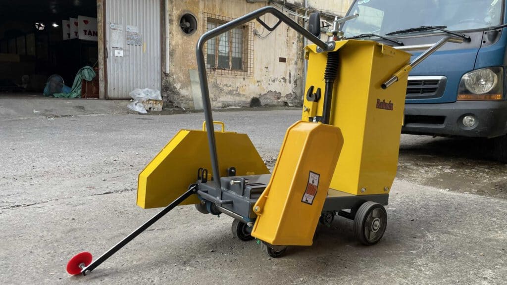 KHUNG MÁY CẮT BÊ TÔNG CBT-20C - 18CM