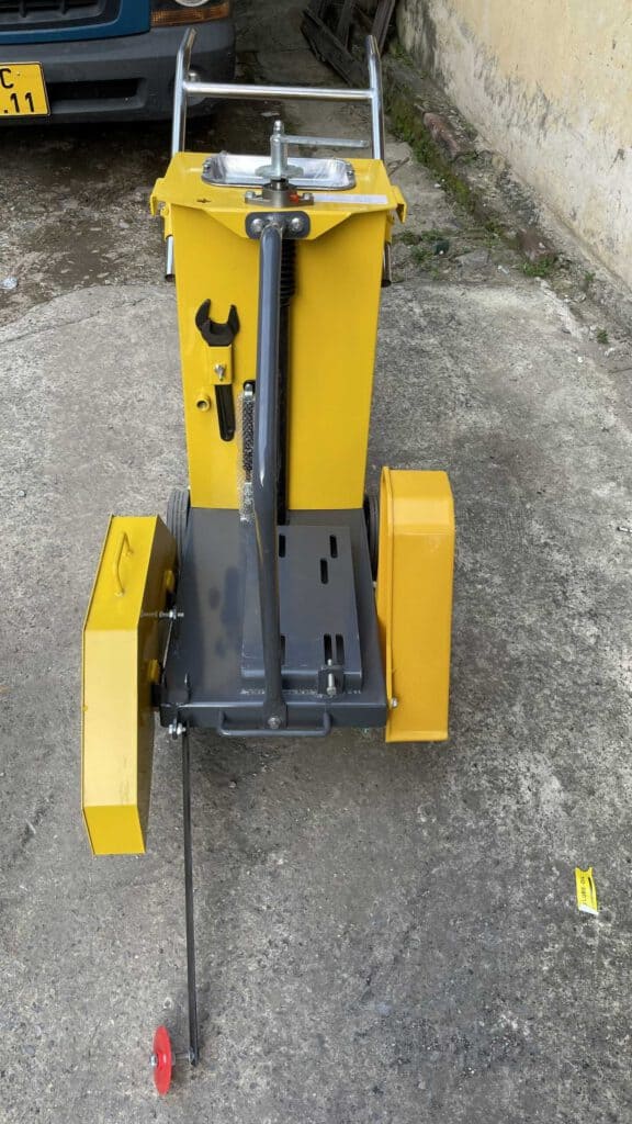 KHUNG MÁY CẮT BÊ TÔNG CBT-20C - 18CM