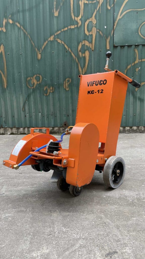 KHUNG MÁY CẮT BÊ TÔNG VIFUCO KC12M - 8CM