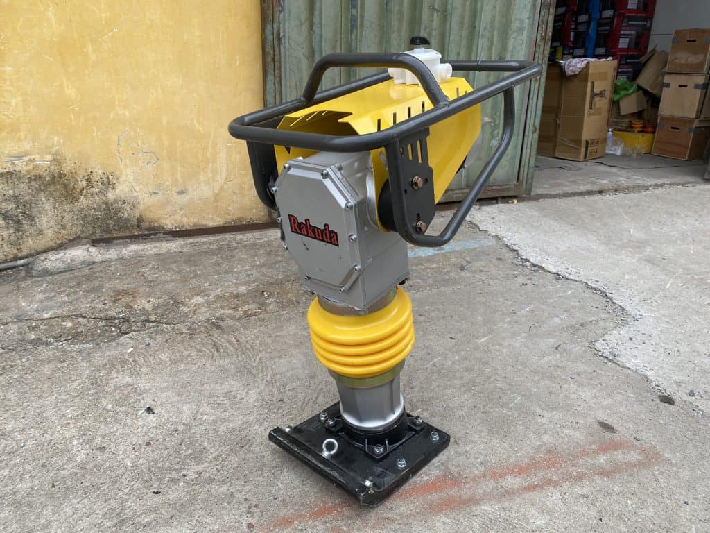 MÁY ĐẦM CÓC ĐIỆN Chân Cao 220V