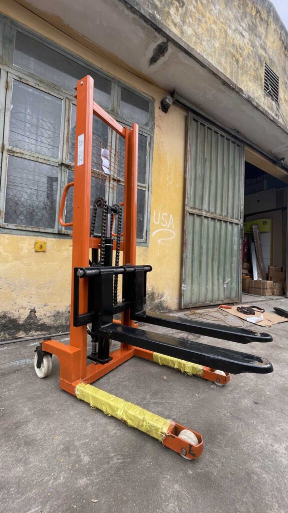 Xe Nâng Cao 2000kg-Nâng Cao 1.6M+Khung C (XNC-1150C)