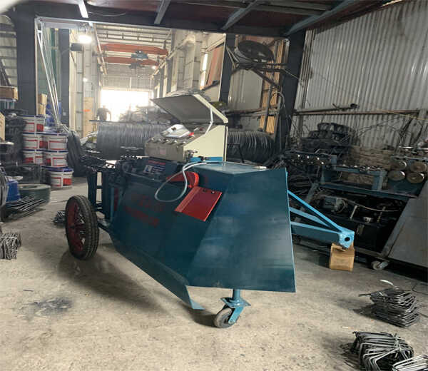 Máy Bẻ Đai Tự Động – Ø6 – Ø8 –Thế Hệ Mới Có Bánh Xe To