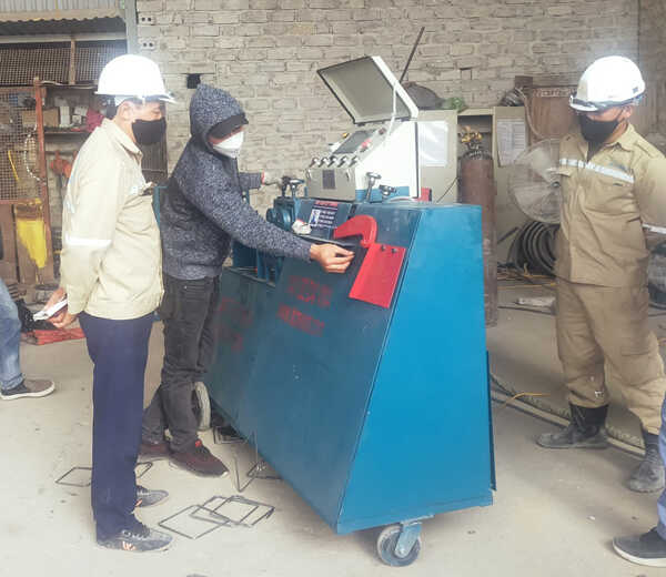 Máy Bẻ Đai Tự Động Phi Ø6 – Ø8 Dạng Máy Thế Hệ Mới