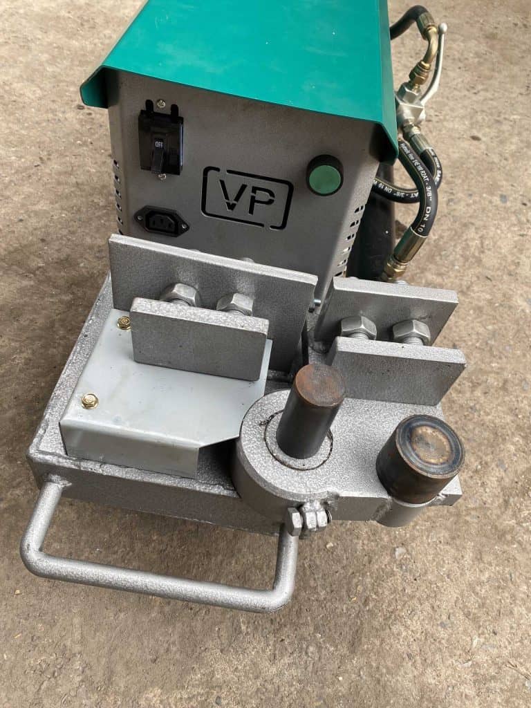 Máy Cắt Uốn Sắt Thủy Lực 2 Đầu Vifuco