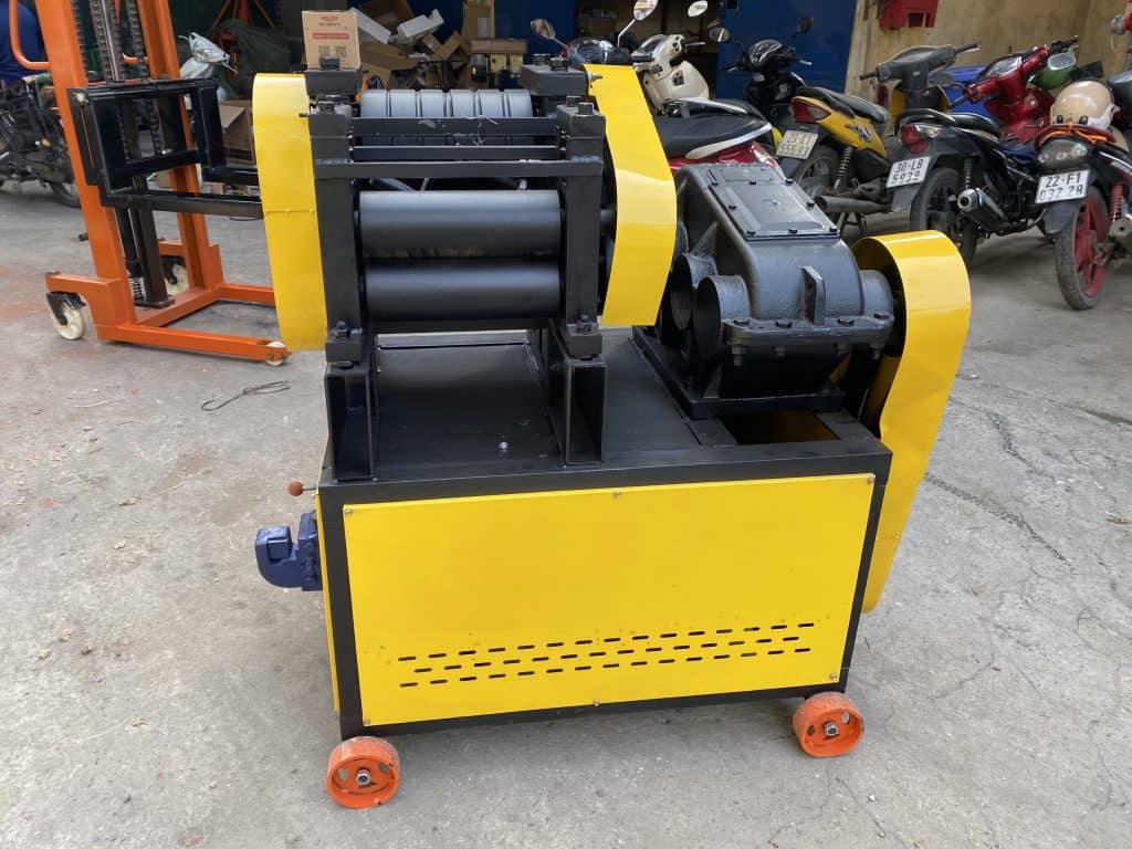 Máy Duỗi Sắt Phế Liệu KL8-22
