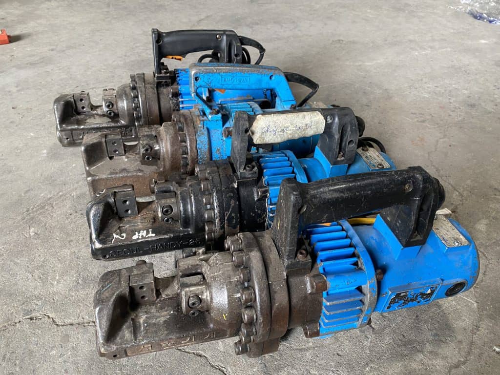 Máy Cắt Sắt Thủy Lực Hàn Quốc Cũ Giá Rẻ