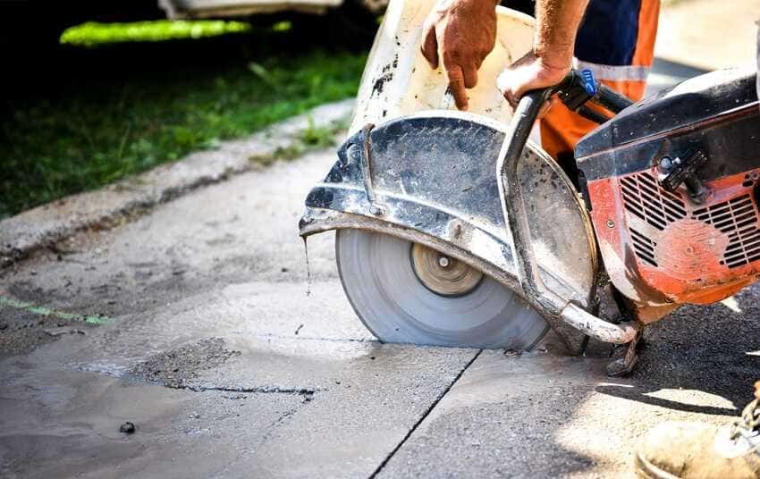 Máy cắt bê tông hỗ trợ tối ưu cho công việc trong các dự án công trình