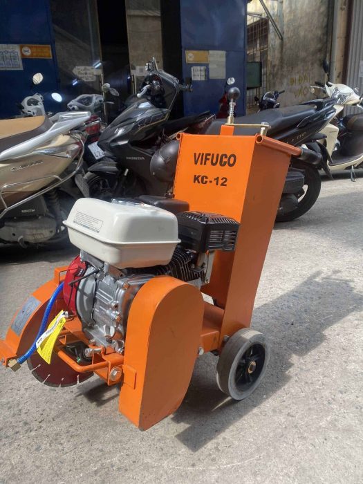 Máy cắt sàn bê tông đảm bảo khả năng vận hành, an toàn sử dụng