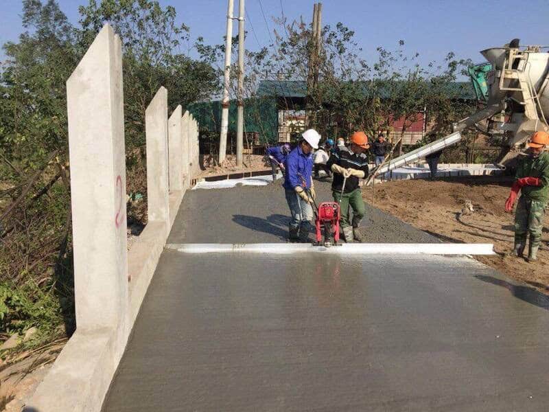 Tổng Kho Máy Xây Dựng Hồng Thái cho thuê máy đầm bê tông giá tốt, uy tín cao
